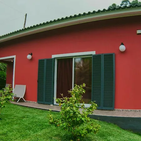 Spacious House In With Terrace And Parking Included