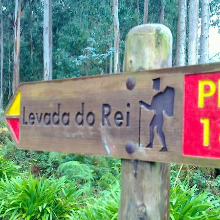 Spacious House In With Terrace And Parking Included * Santana (Madeira)